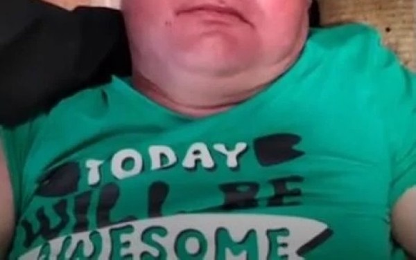 Чтобы не платить по счету в ресторане, мужчина инсценировал сердечный приступ. И так много раз