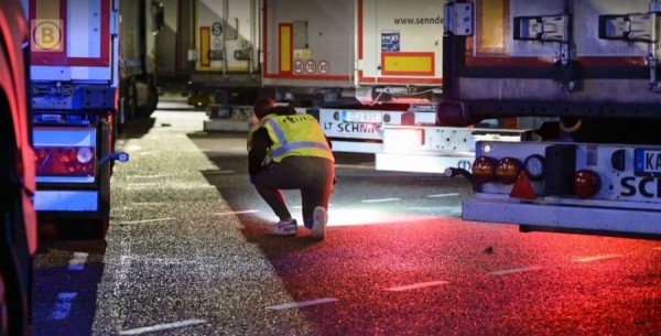 В Нидерландах полиция задержала подозреваемого в убийстве белорусского дальнобойщика. Им оказался белорус В Нидерландах полиция задержала подозреваемого в убийстве белорусского дальнобойщика. Им оказался белорус