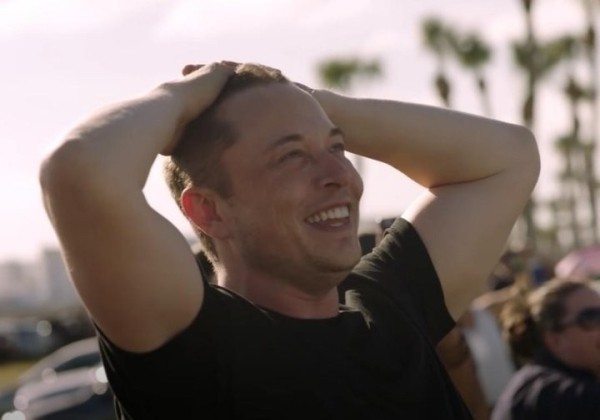 Маск опередил Безоса в списке самых богатых людей мира