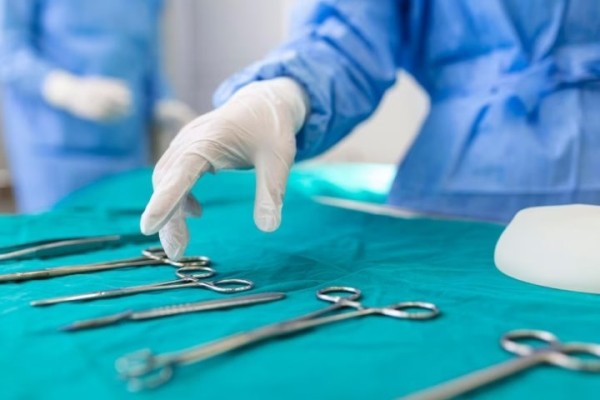 Невероятная история произошла в США: умерший донор сердца ожил прямо на операционном столе