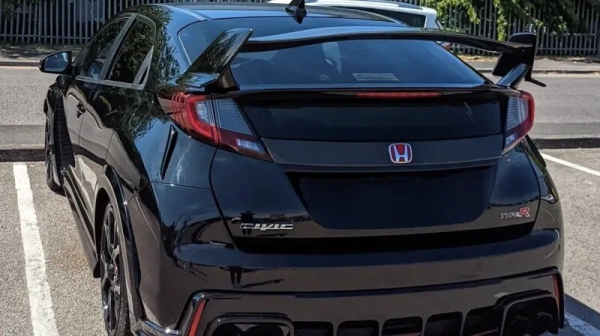 Мужчина нечаянно купил свою же Honda Civic, которую у него угнали