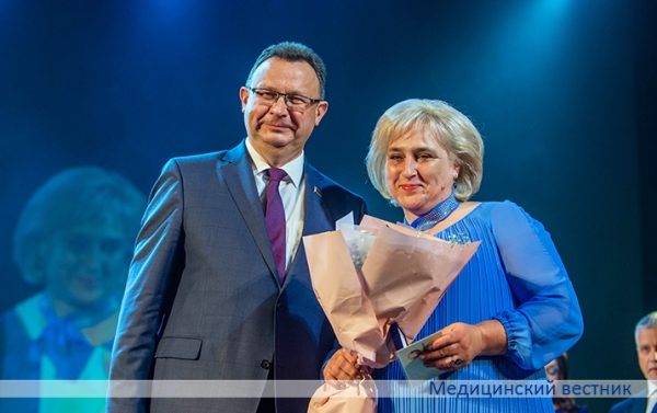 Поздравления столичных медиков с профессиональным праздником
Поздравления столичных медиков с профессиональным праздником