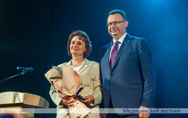 Поздравления столичных медиков с профессиональным праздником
Поздравления столичных медиков с профессиональным праздником